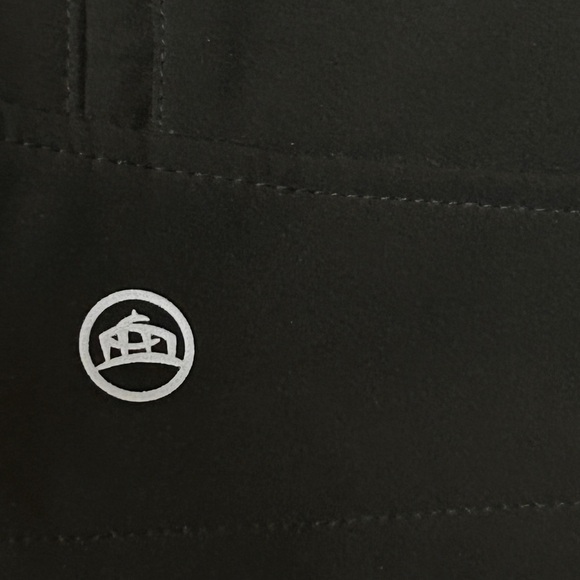 Stormtech Subaru team jacket. - Picture 10 of 10